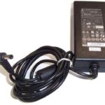 Vibrant Adaptor for HP Compaq NC8230 6820s HP Pavilion DV9000 DV9500 LG LW50 LS55 (P/N: 374791-001 PA-1900-08H1 LSE0202C1990)